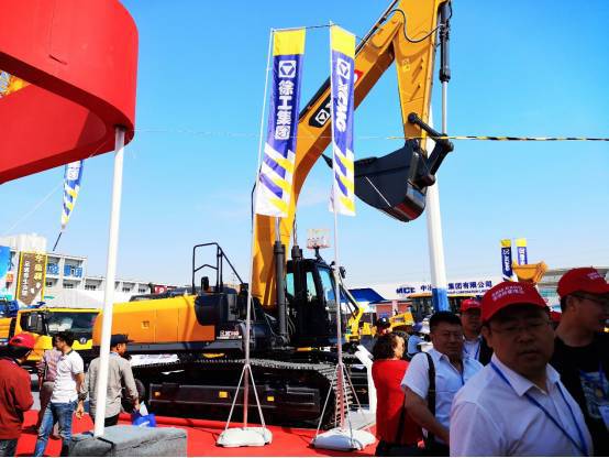 第二屆雄安工程機械展盛大開幕 千機匯聚，智繪未來新城